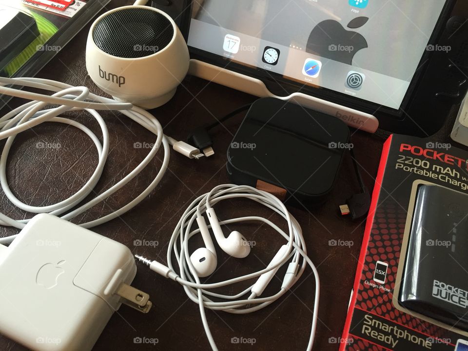 Apple iPad Mini 2 and Accessories 