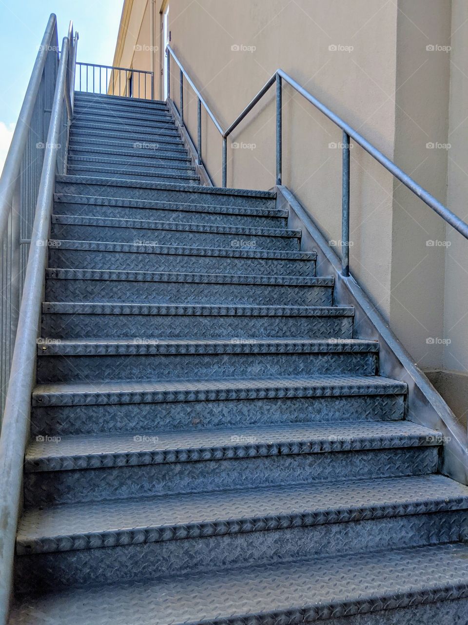 vertical steps upward