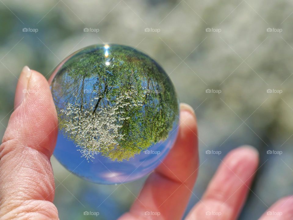 Glass ball reflection