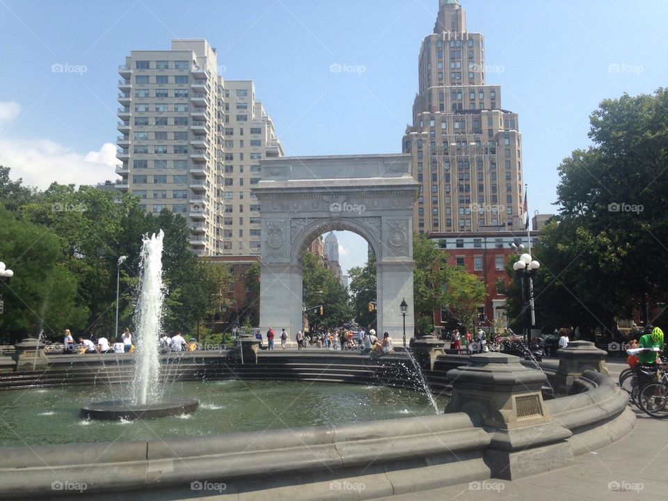 Washington Sq. Park, archway 