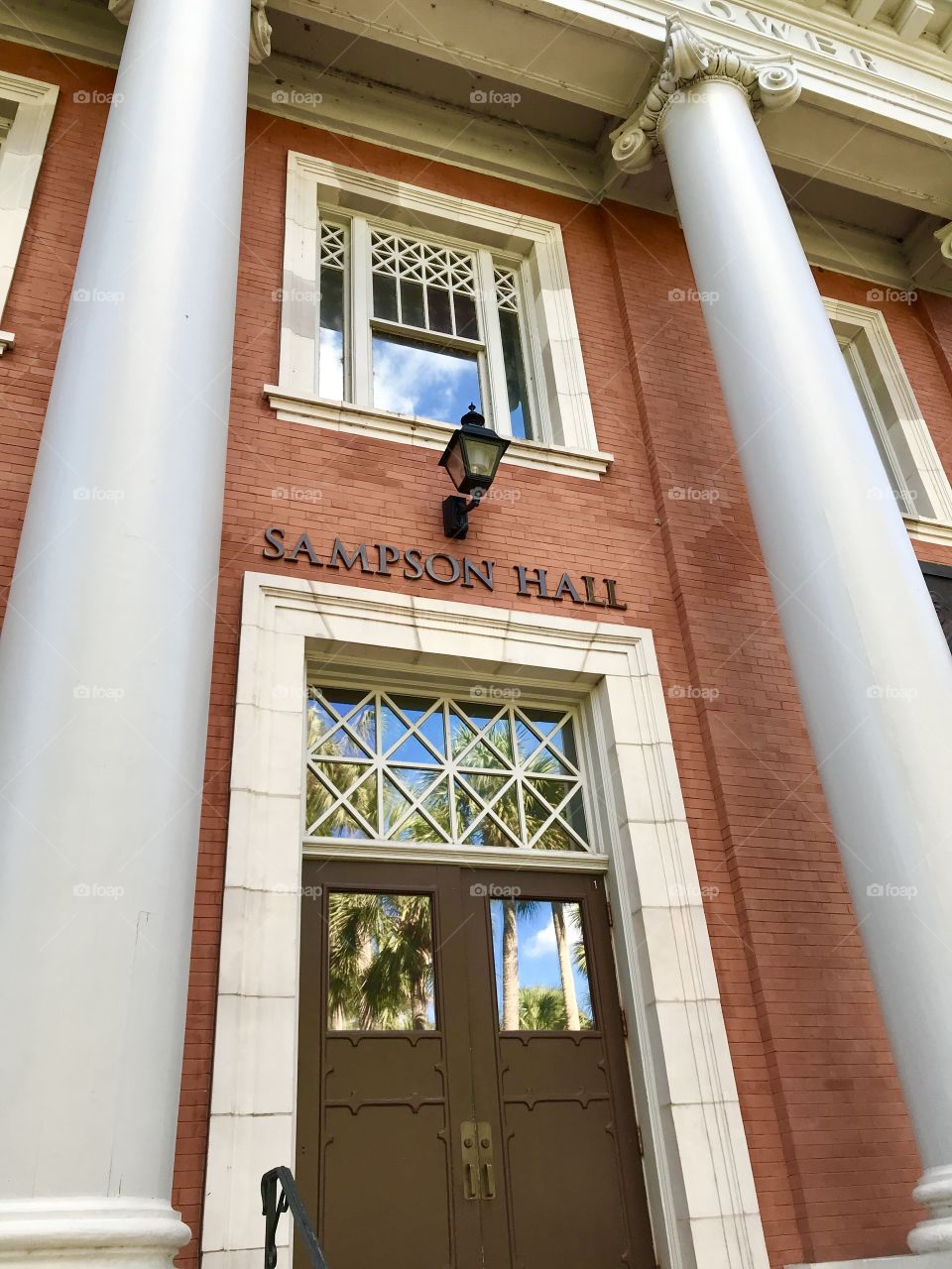 Samson hall entryway: Stetson University DeLand Campus 