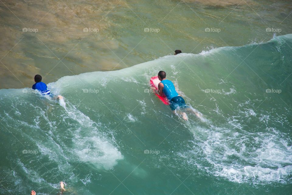 Riding waves on a boogie board