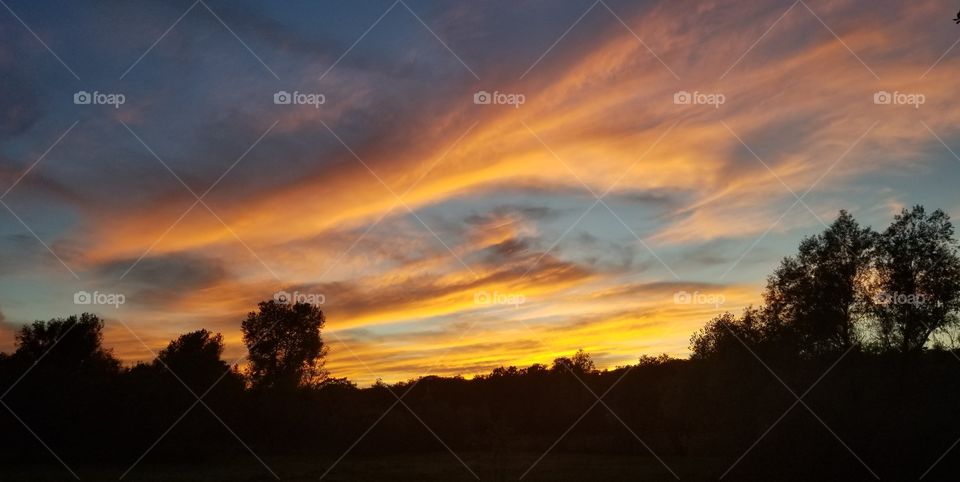 beautiful Oklahoma sunset in the country