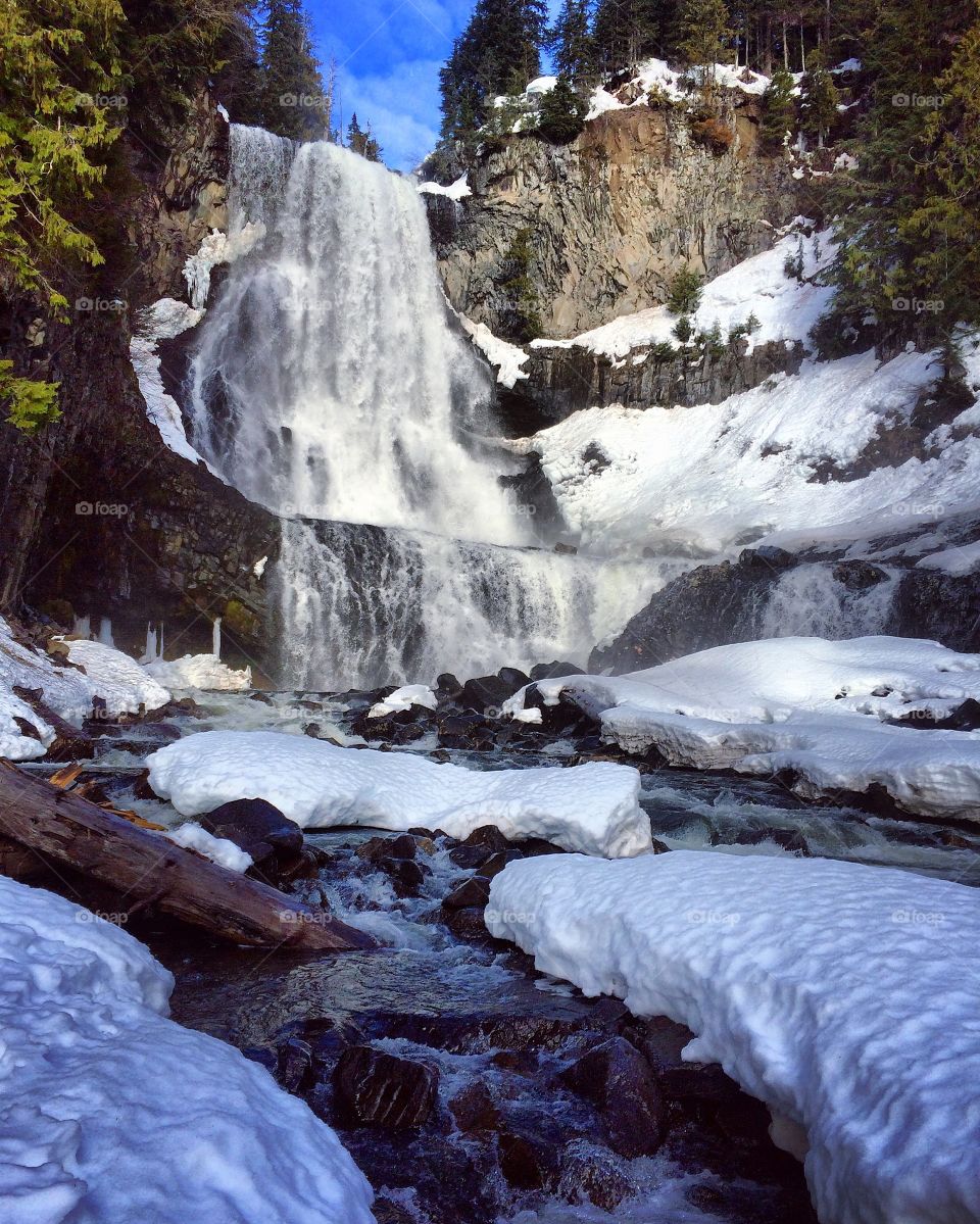 Beautiful Alexander Falls on wintery day.