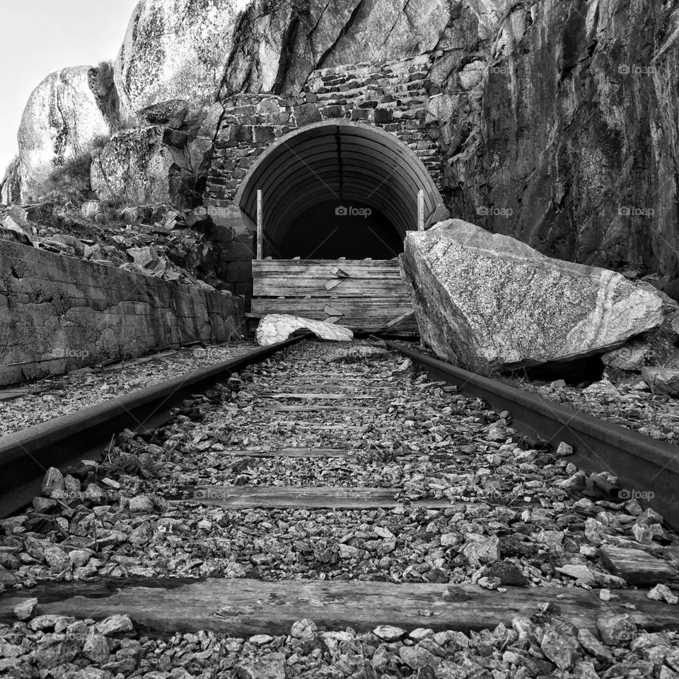 Tunnel