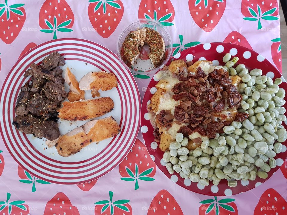 Salmon Meat Potato Dry Tomato