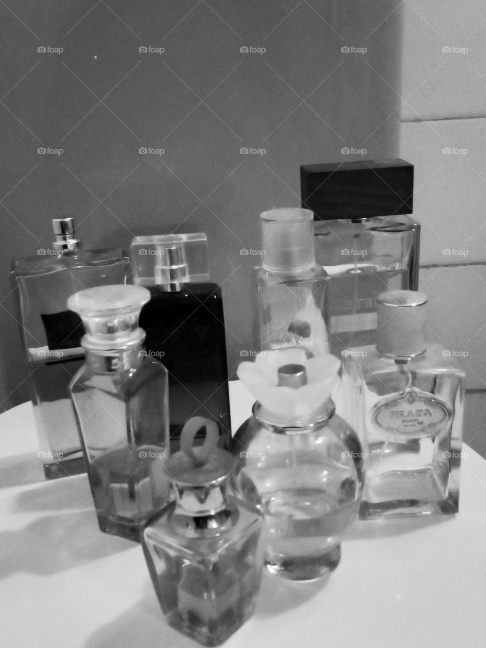 Fragances in black and white
