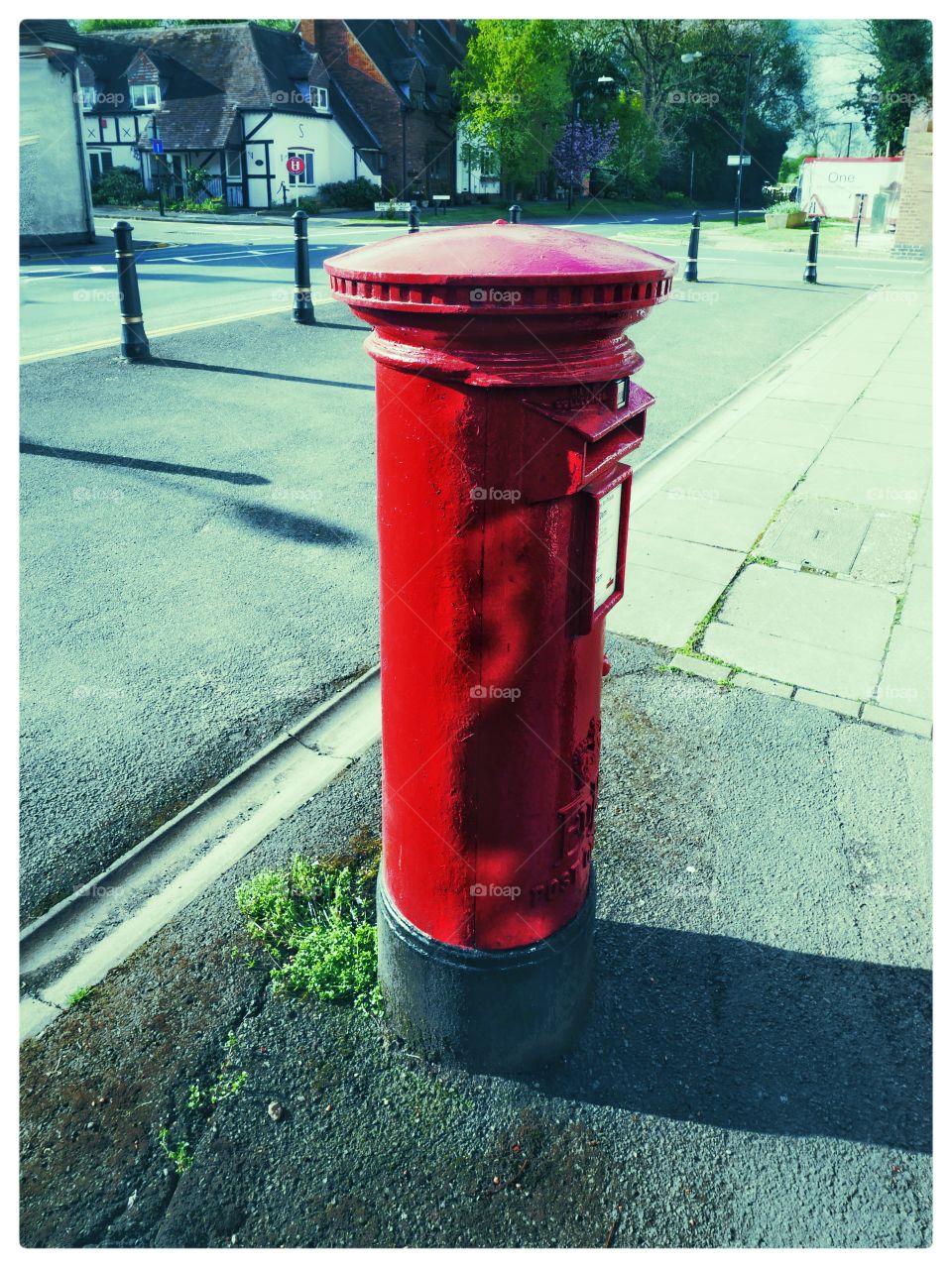 Post. Post box