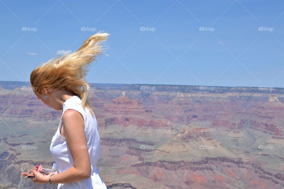 Women in Grand Canyon 