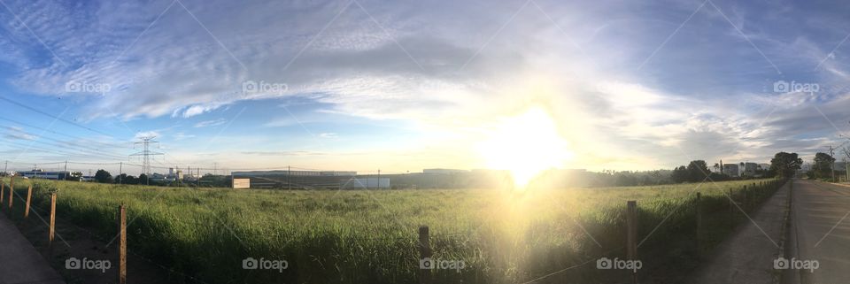 🌅#Foto panorâmica do #amanhecer às 06h30 deste #sábado.
Há de ser um #BomDia!
🍃
#sol #sun #sky #céu #photo #nature #morning #alvorada #natureza #horizonte #fotografia #pictureoftheday #paisagem #inspiração #mobgraphy #mobgrafia #AmoJundiaí