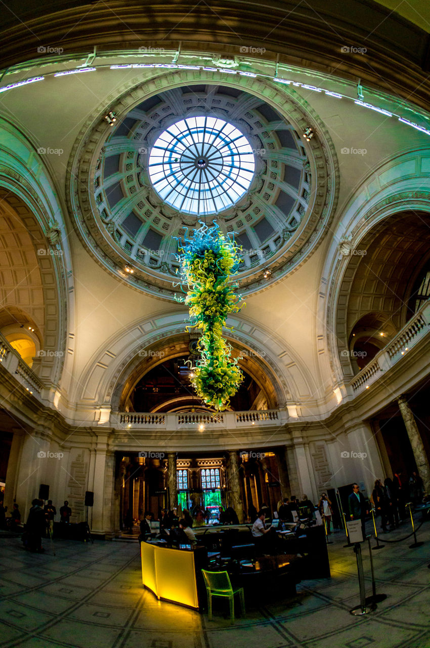 Ceiling . Glass ceiling 