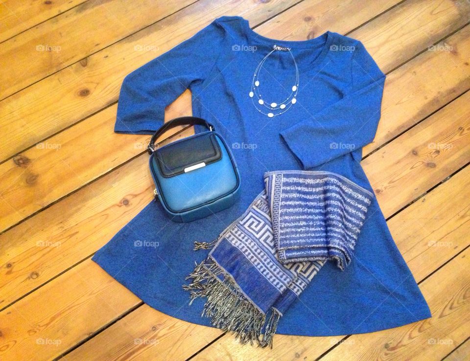 Blue tunic top with handbag and scarf - team up with black leggings & ankle boots