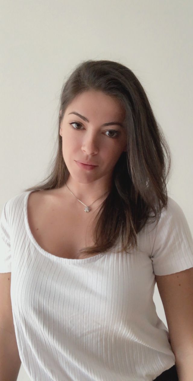 Gal in white