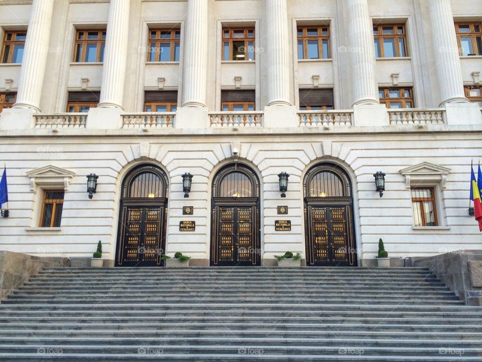 National Romanian Bank,main entrance