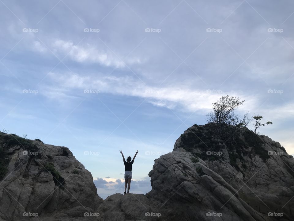 Rock hill silhouette 