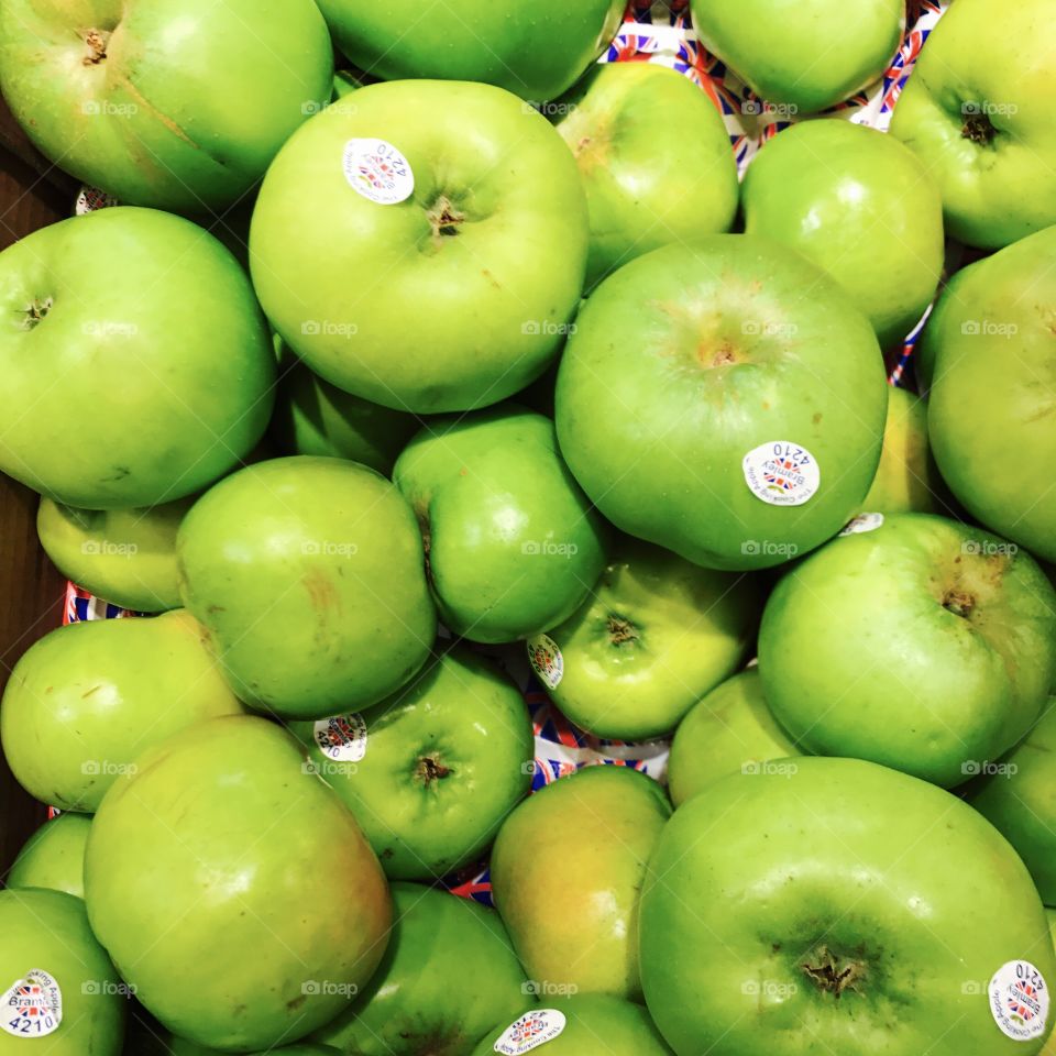 Apples-green-fruit-healthy 