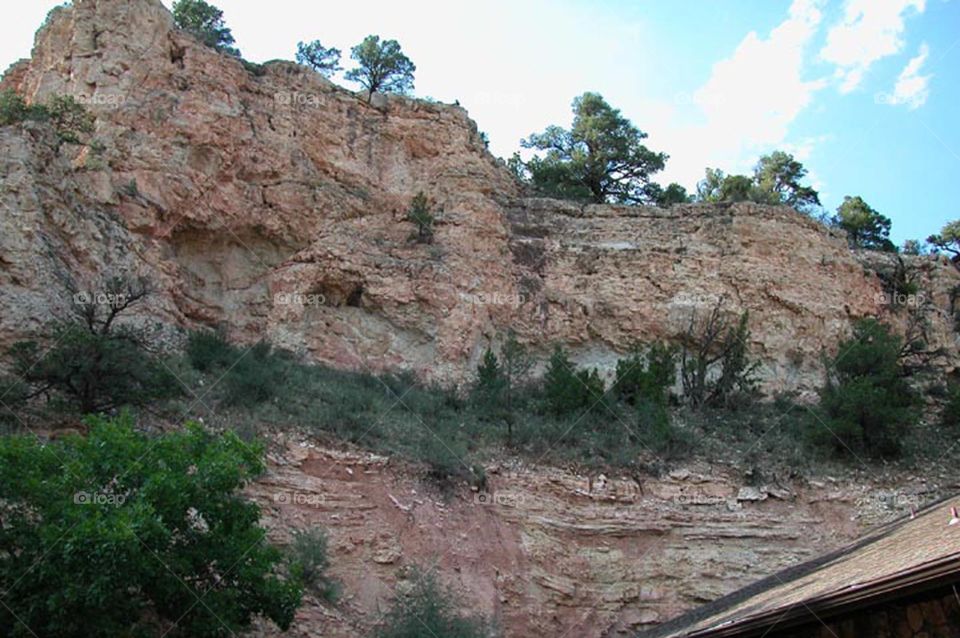 Sedentary rock structures