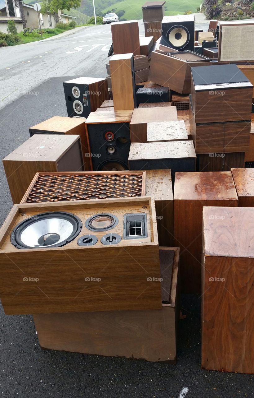 Speakers in yard sale