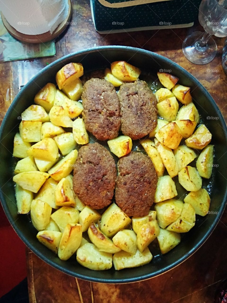 flat lays - meatballs and potatoes