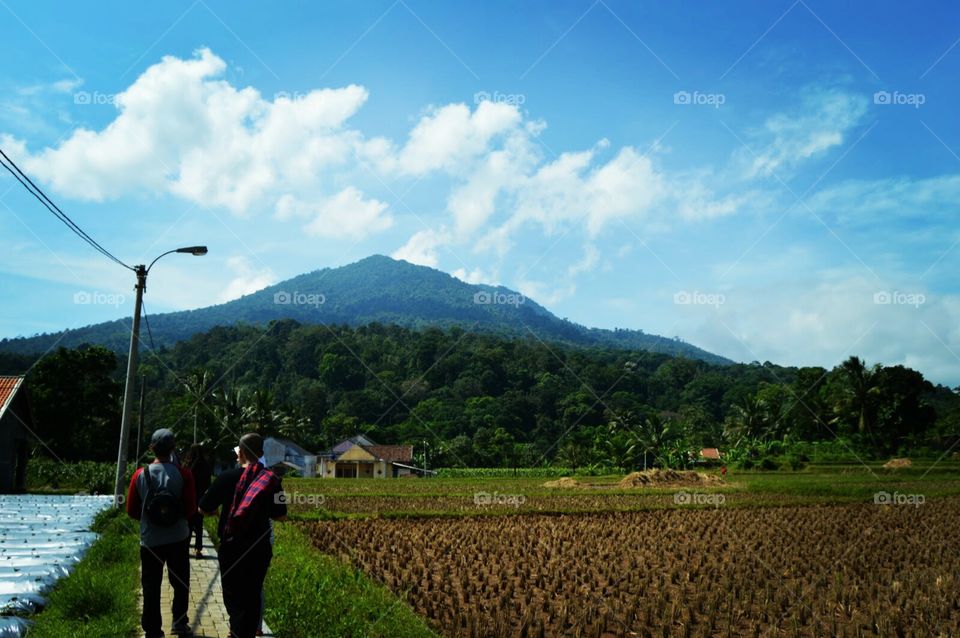 keep strong, the way is long