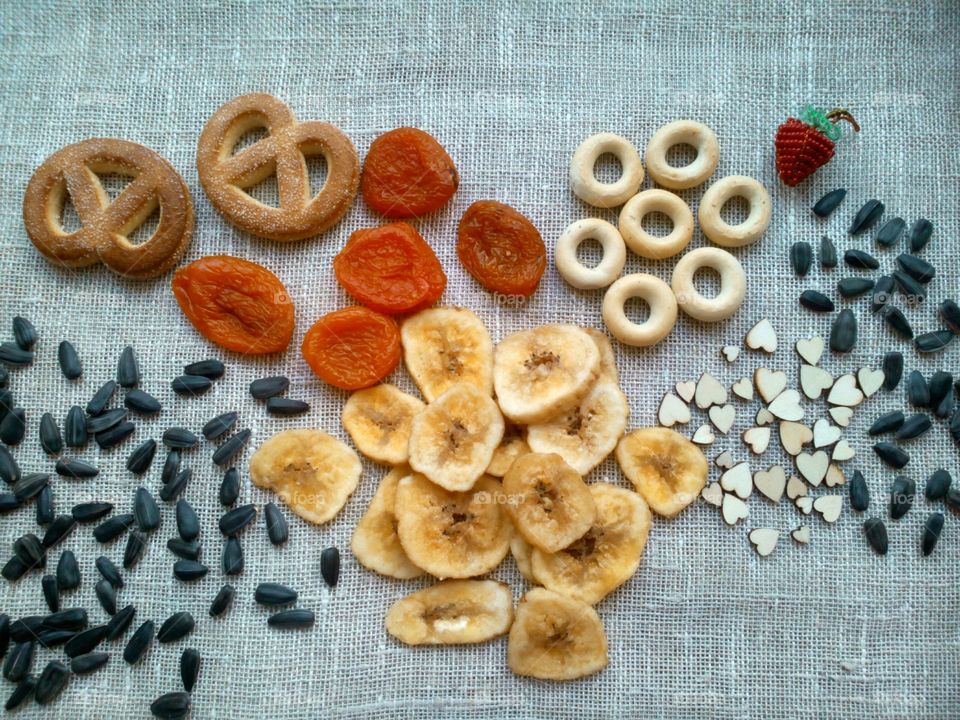 food dried fruits and cookies