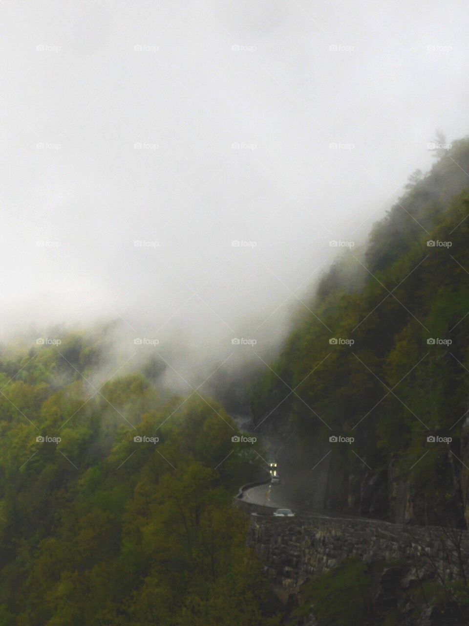 Hawk’s Nest and Rt 97 above the Delaware River 