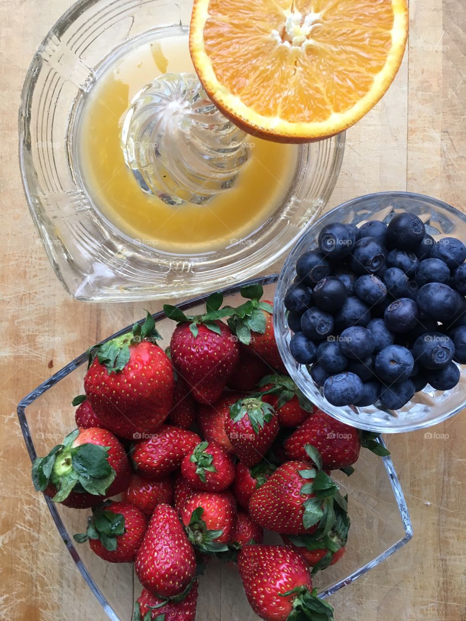 Healthy breakfast, healthy fresh fruit