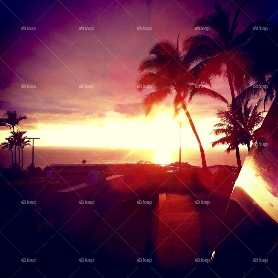 Blazing sunset at Keauhou, Hawai’i