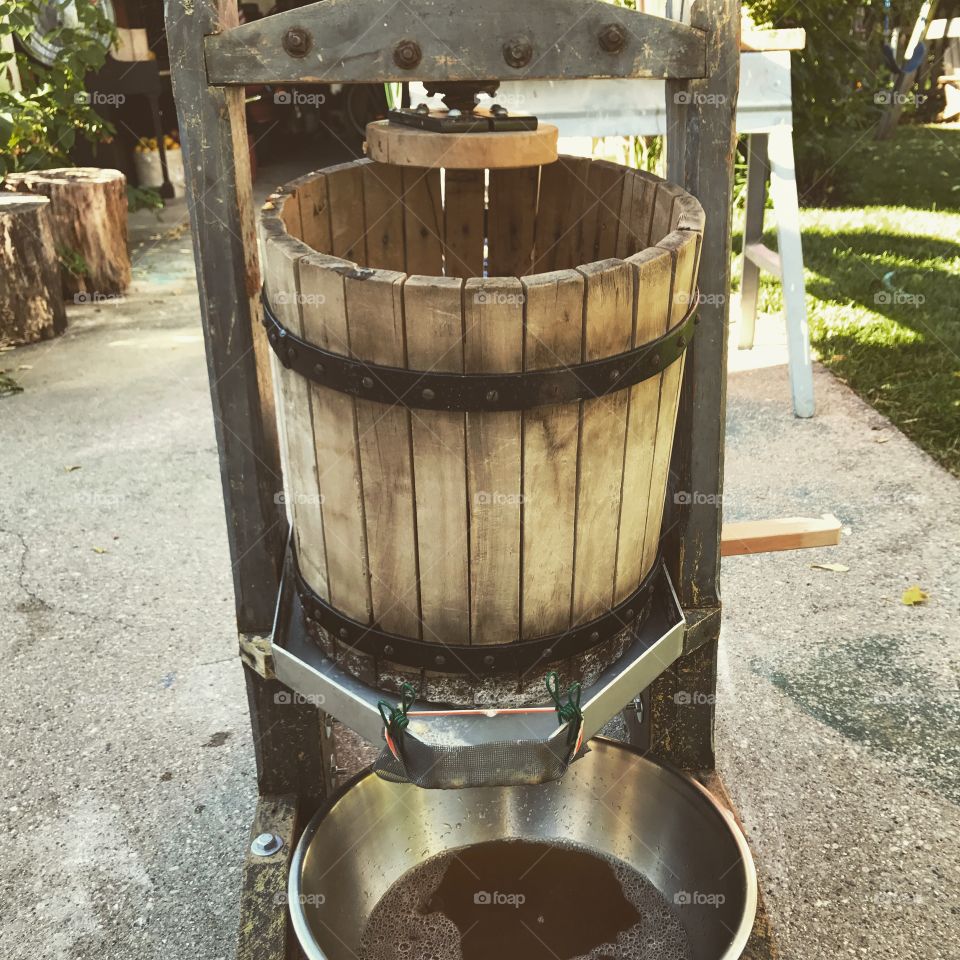 Cider press