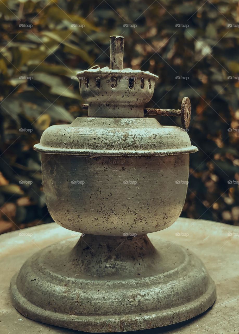 Retro vintage old oil lamp details close up  photography