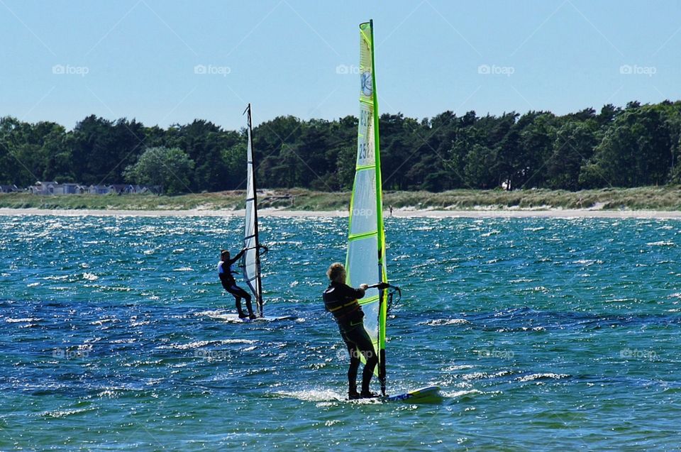 Windsurfers 