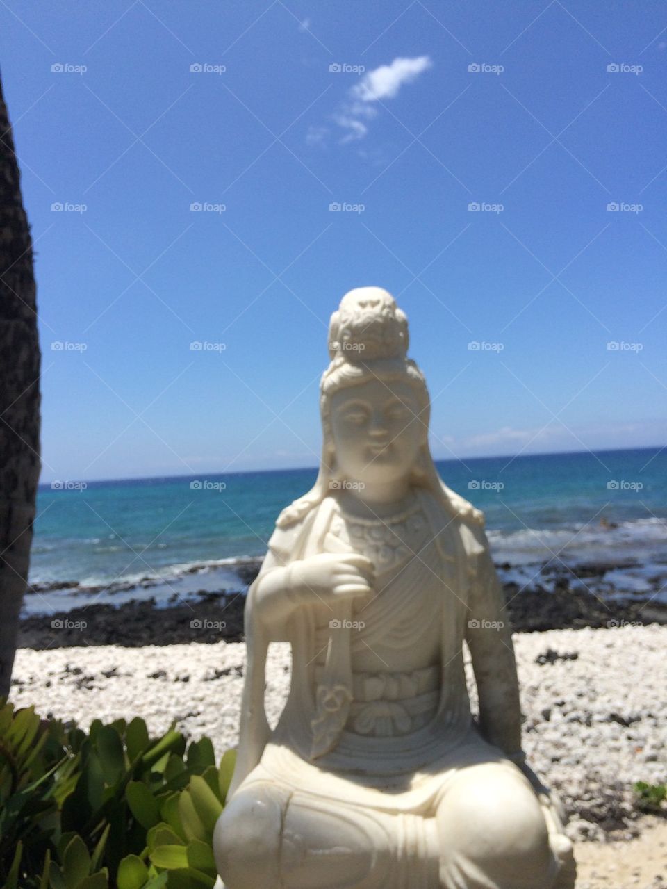 Beach statue