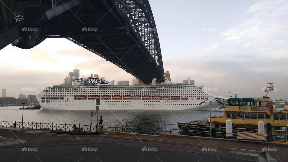Pacific Explorer passing under Sydney Harbour Bridge