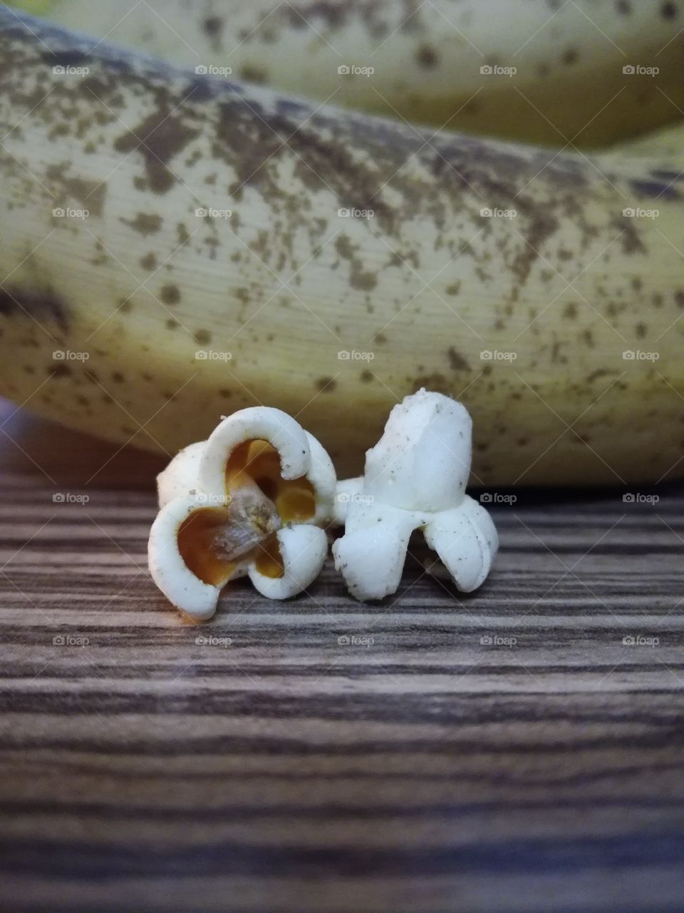 Popcorn and bananas