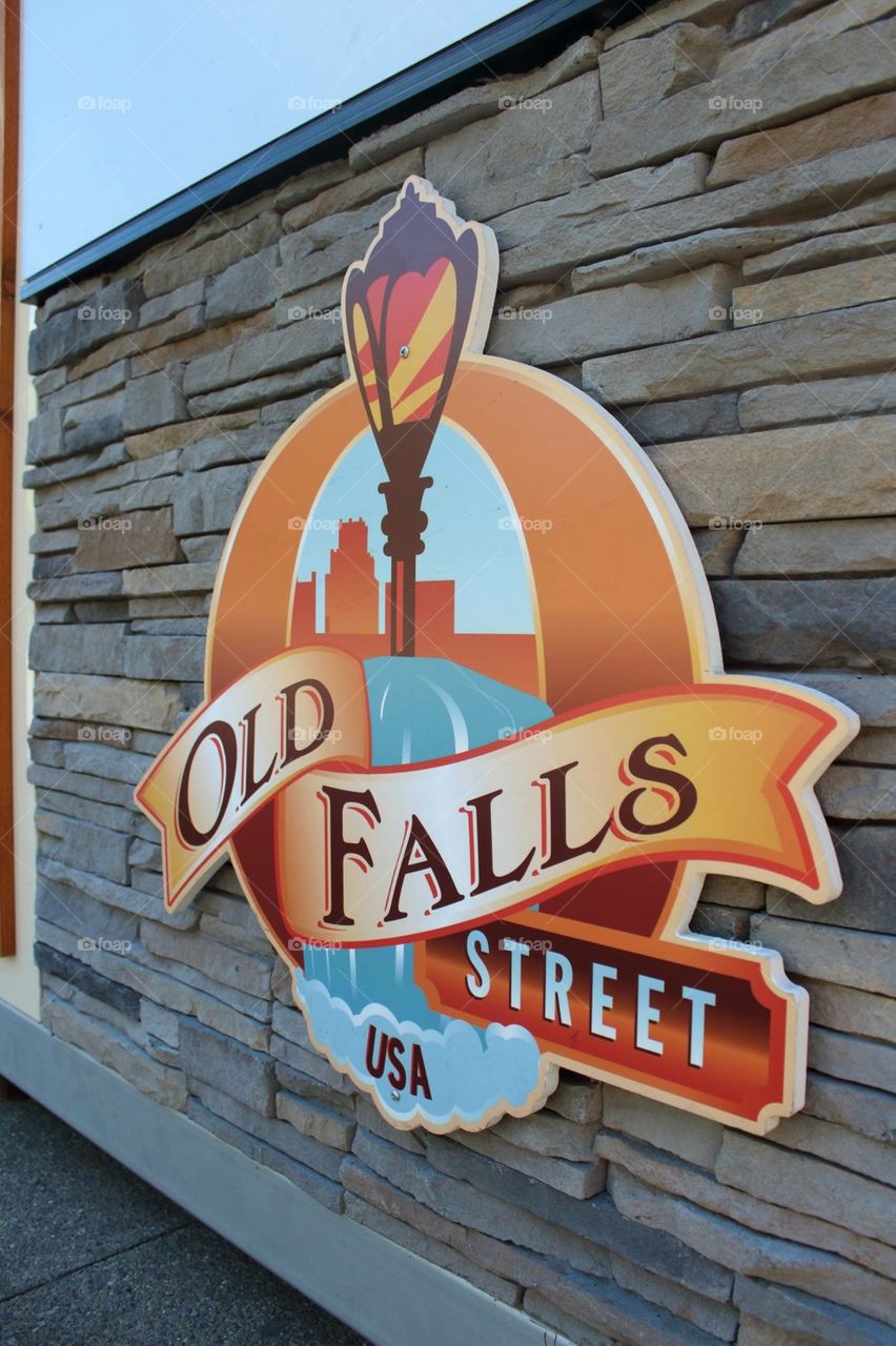 Old Falls Street Sign
