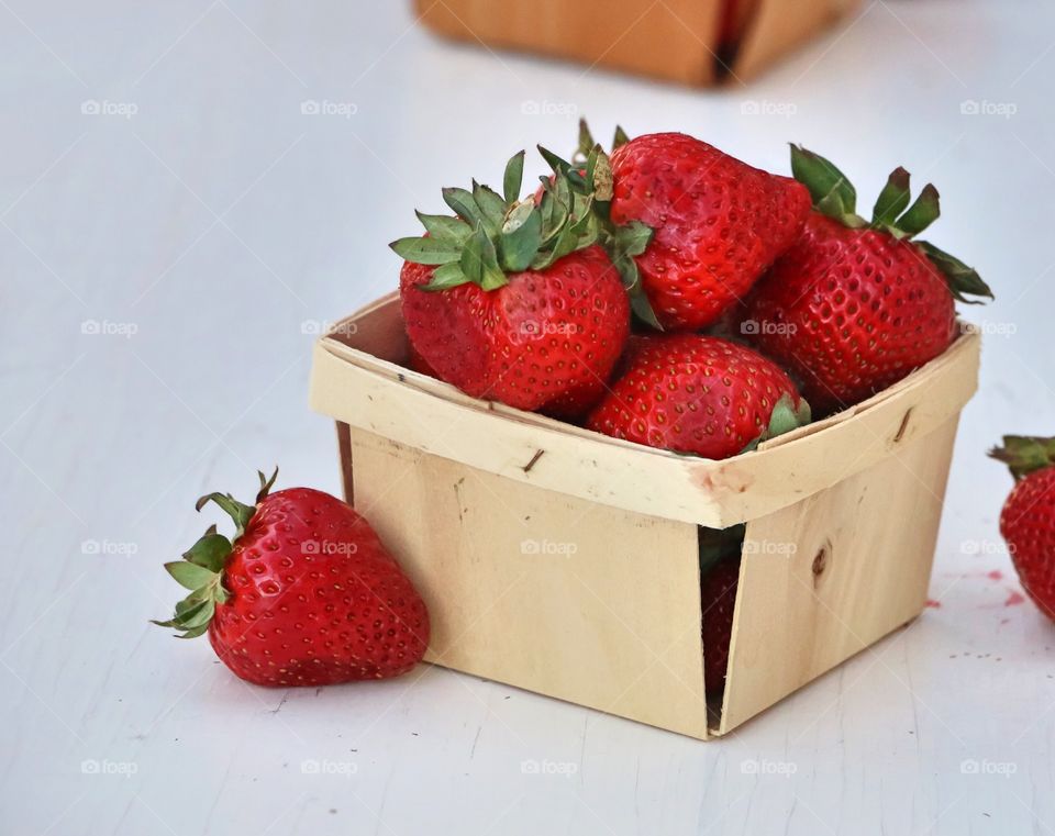Fresh strawberries in box