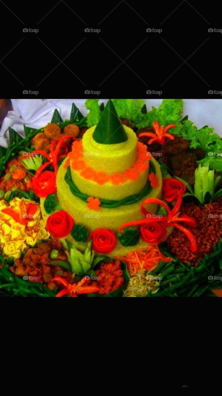 tumpeng