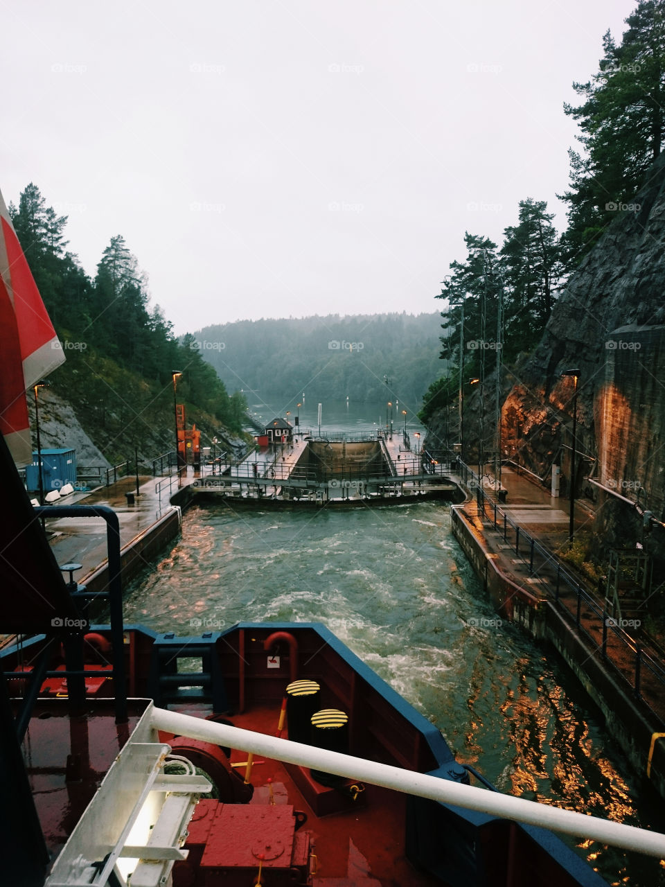 Rising 80 metres in a sluice.