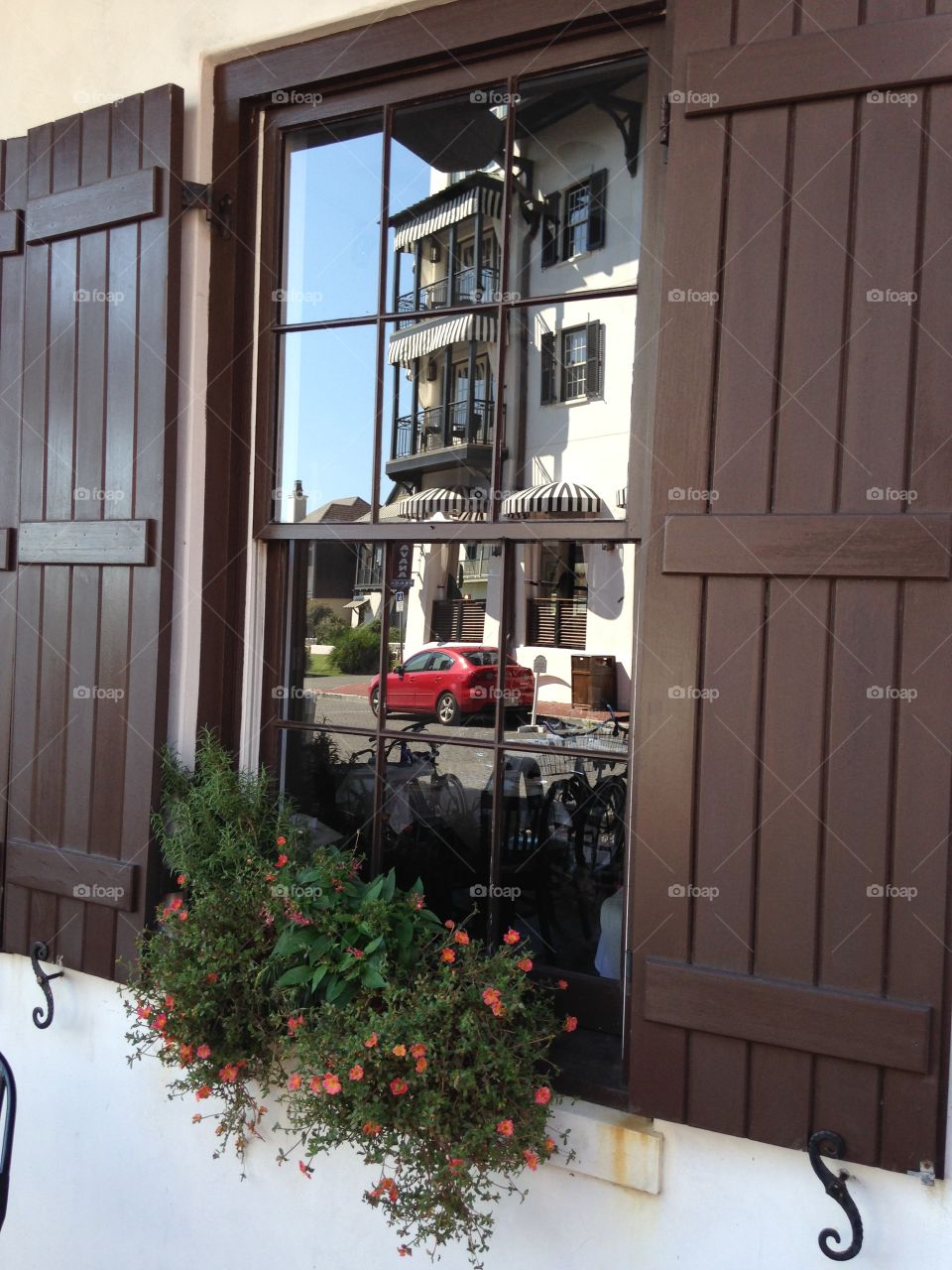 Window shutters and reflection