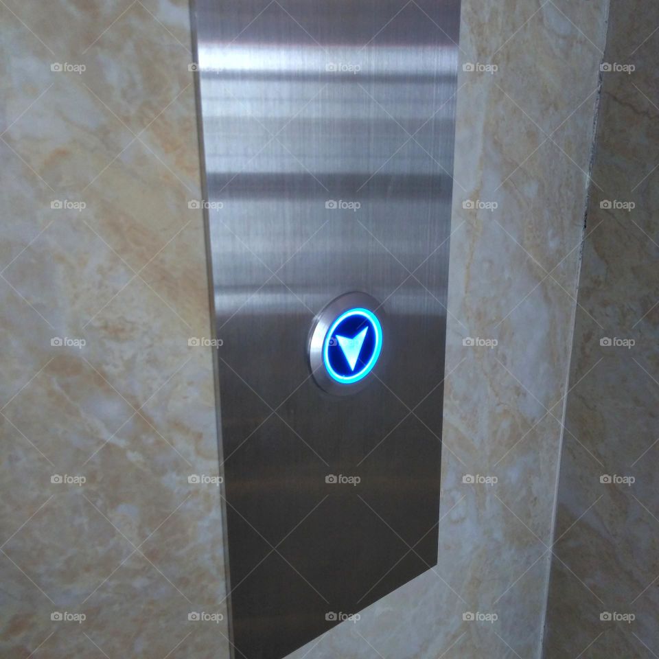 Push botton on elevator