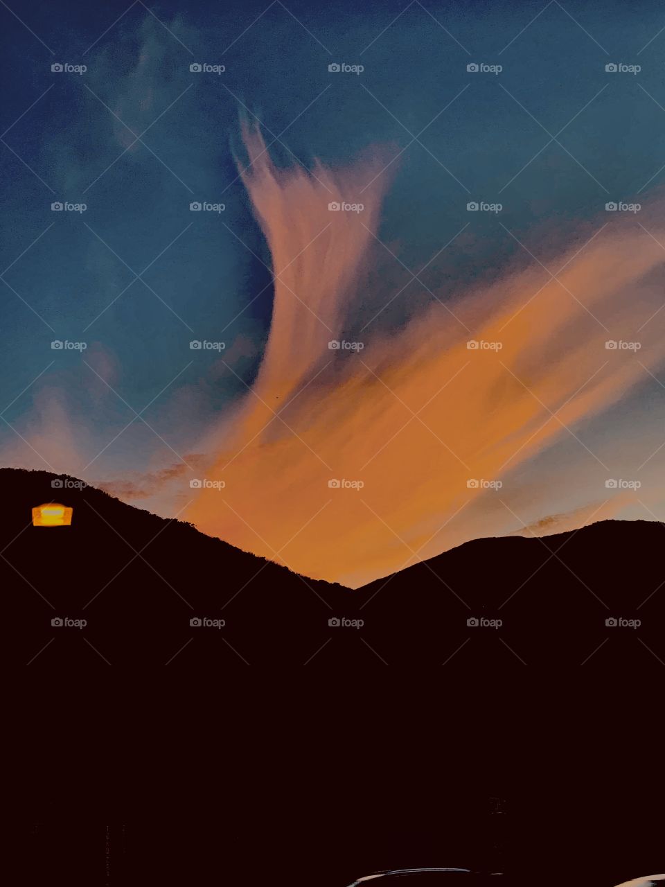 Sunset view on mountains of San Francisco 