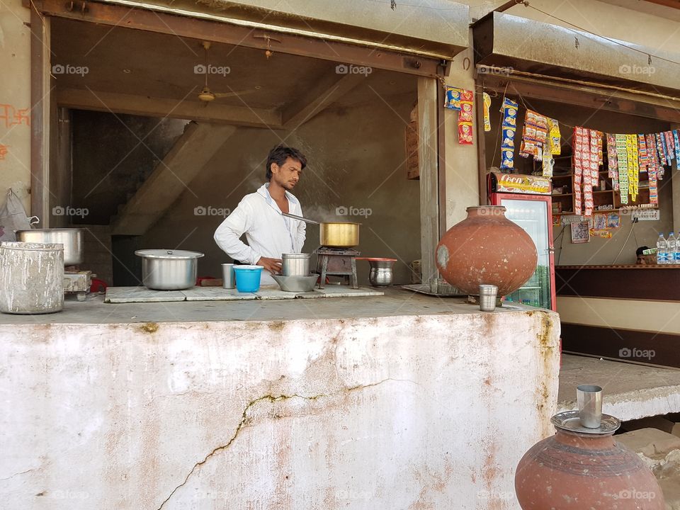 chai (tea) maker