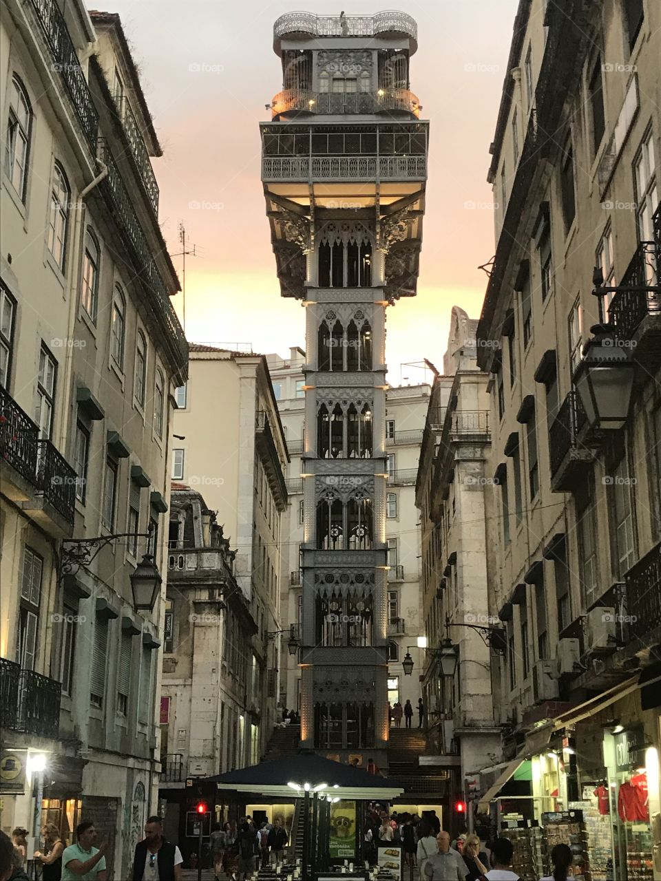 Losboa Tower at sunset