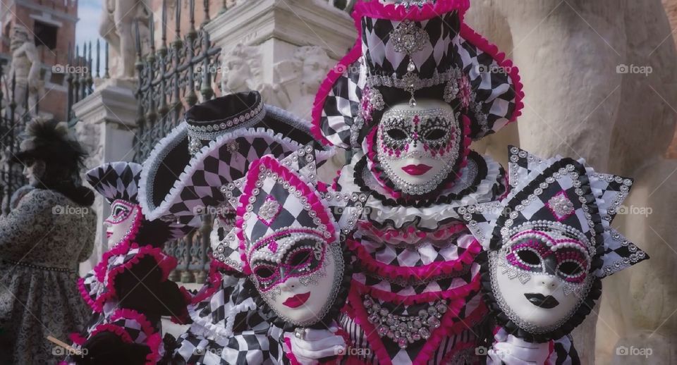 Carnevale di Venezia. Maschere in posa.