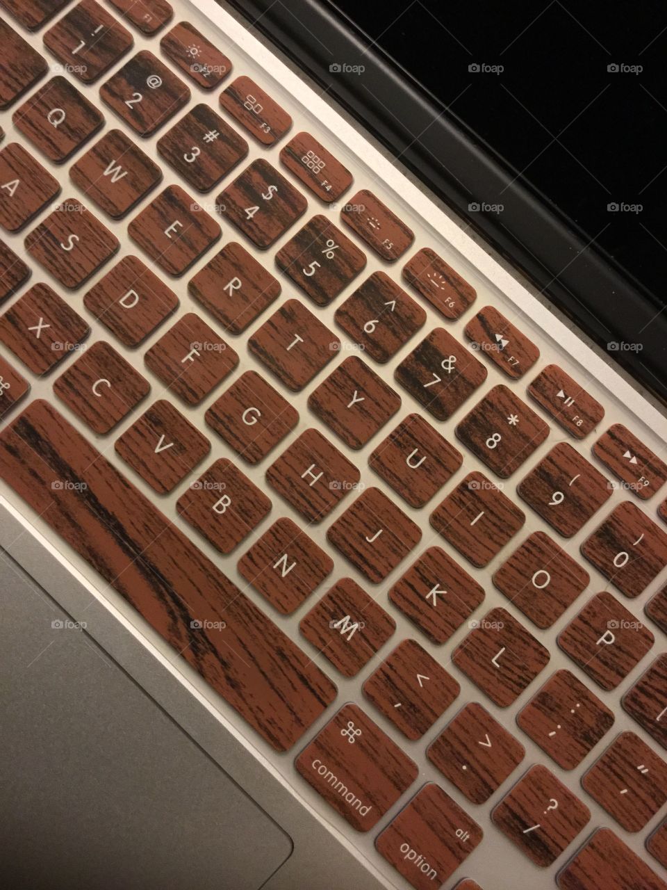 Wooden keyboard on Mac
