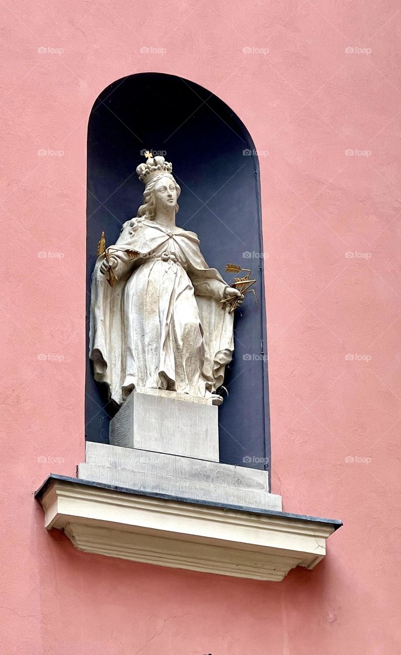 Краков-это один из самых исторически богатых городов в Польше и весьма значимое культурное и историческое наследие для всей Европы 