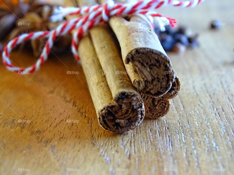 Close up cinnamon sticks