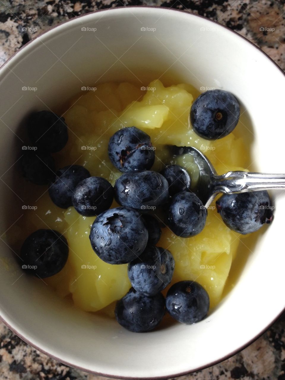 Lemon pudding with blueberries