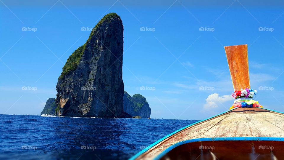 Islands galore in Thailand. Gorgeous scenery as we're exploring.