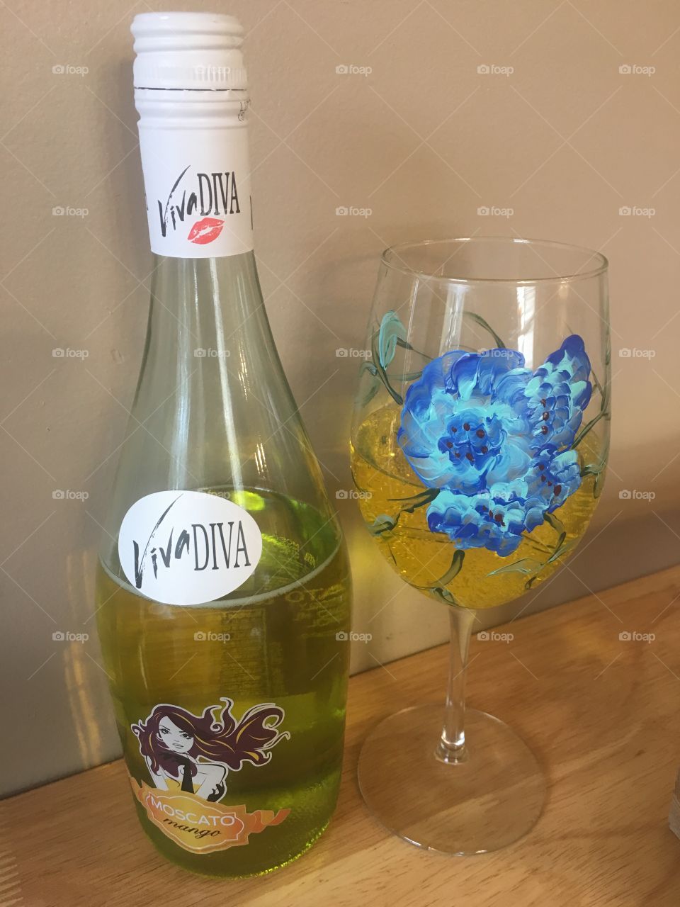 Viva Diva Mango Moscato